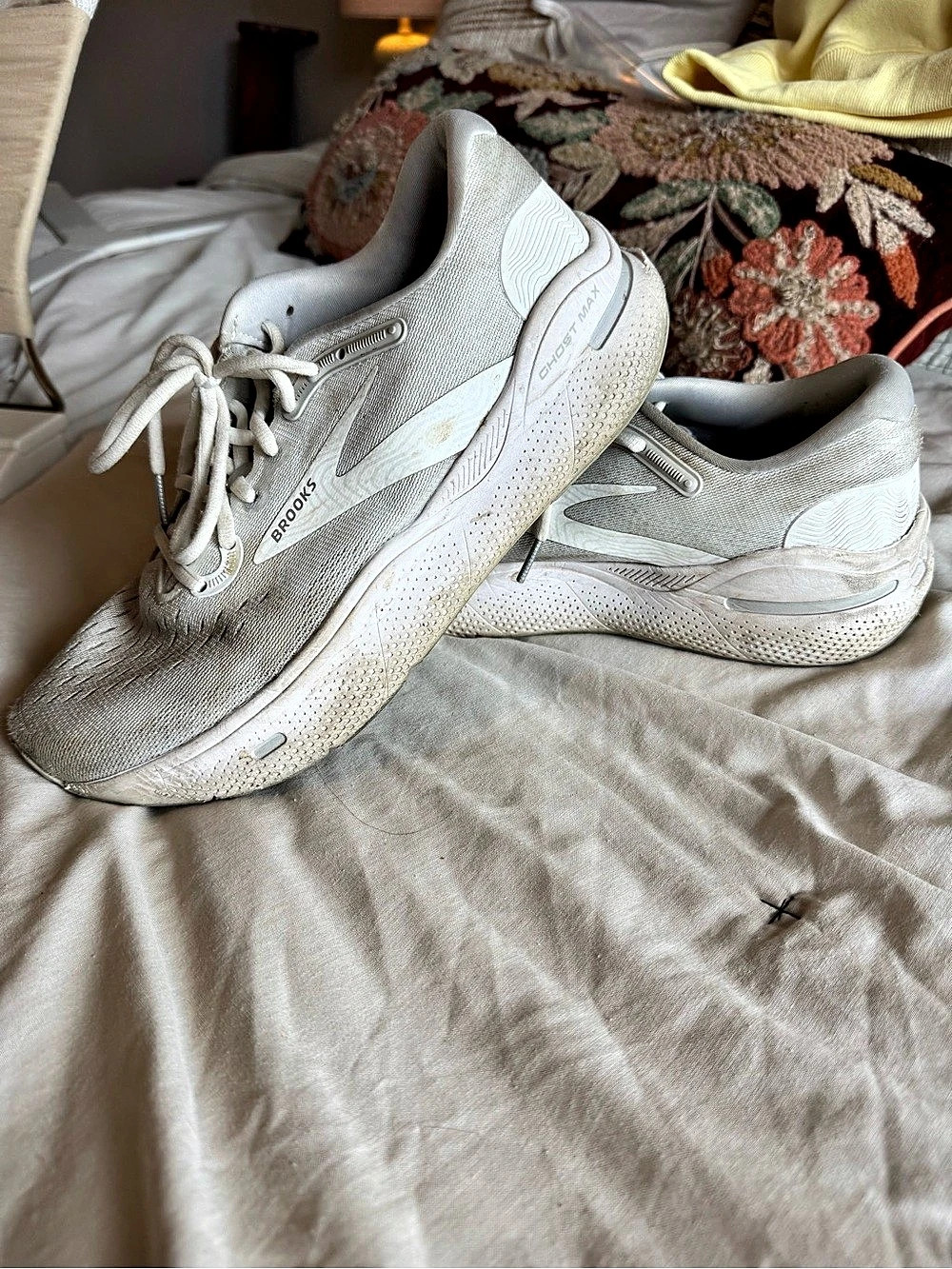 Brooks Ghost Max White Athletic Shoes